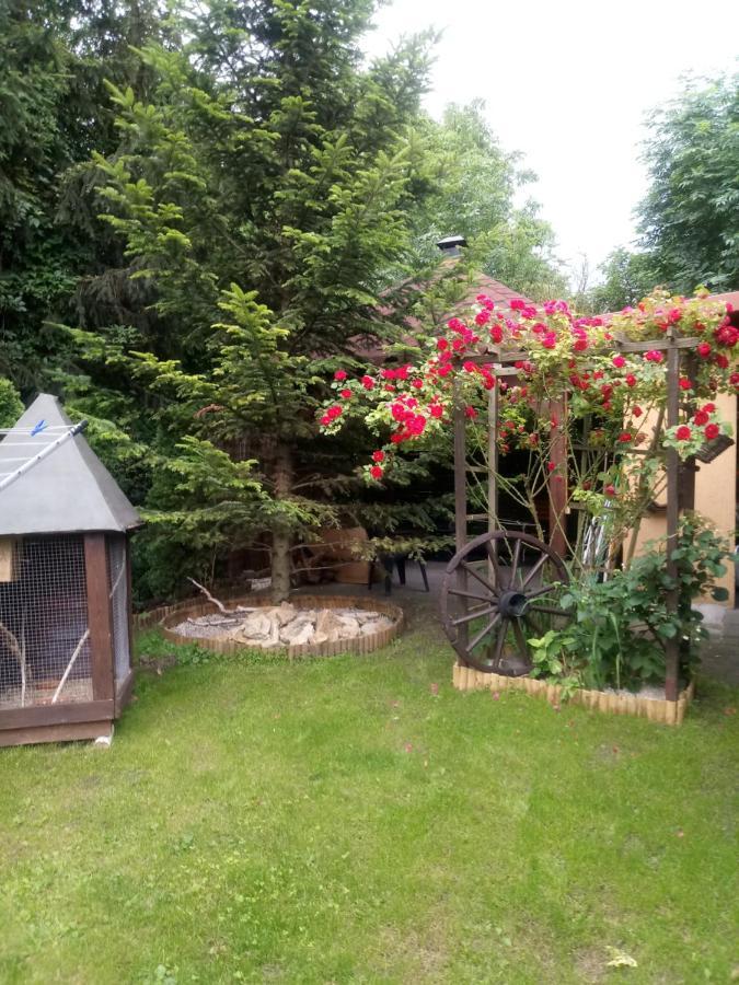 Agroturystyka U Agaty Chęciny Esterno foto